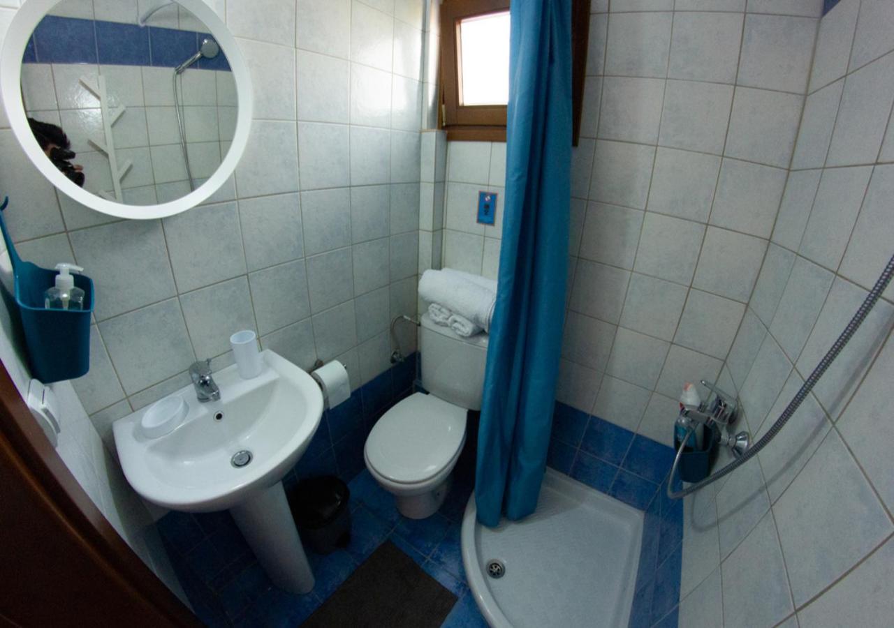 Beachfront Stylish Maisonette In Иериссос Экстерьер фото